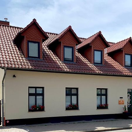 Ferienapartments Querleben Mirow Exterior photo